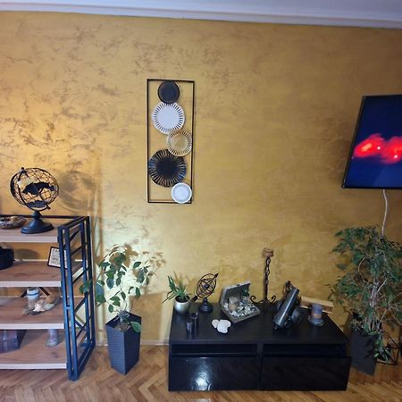 Aparmani Djuric Apartment Суботица Екстериор снимка