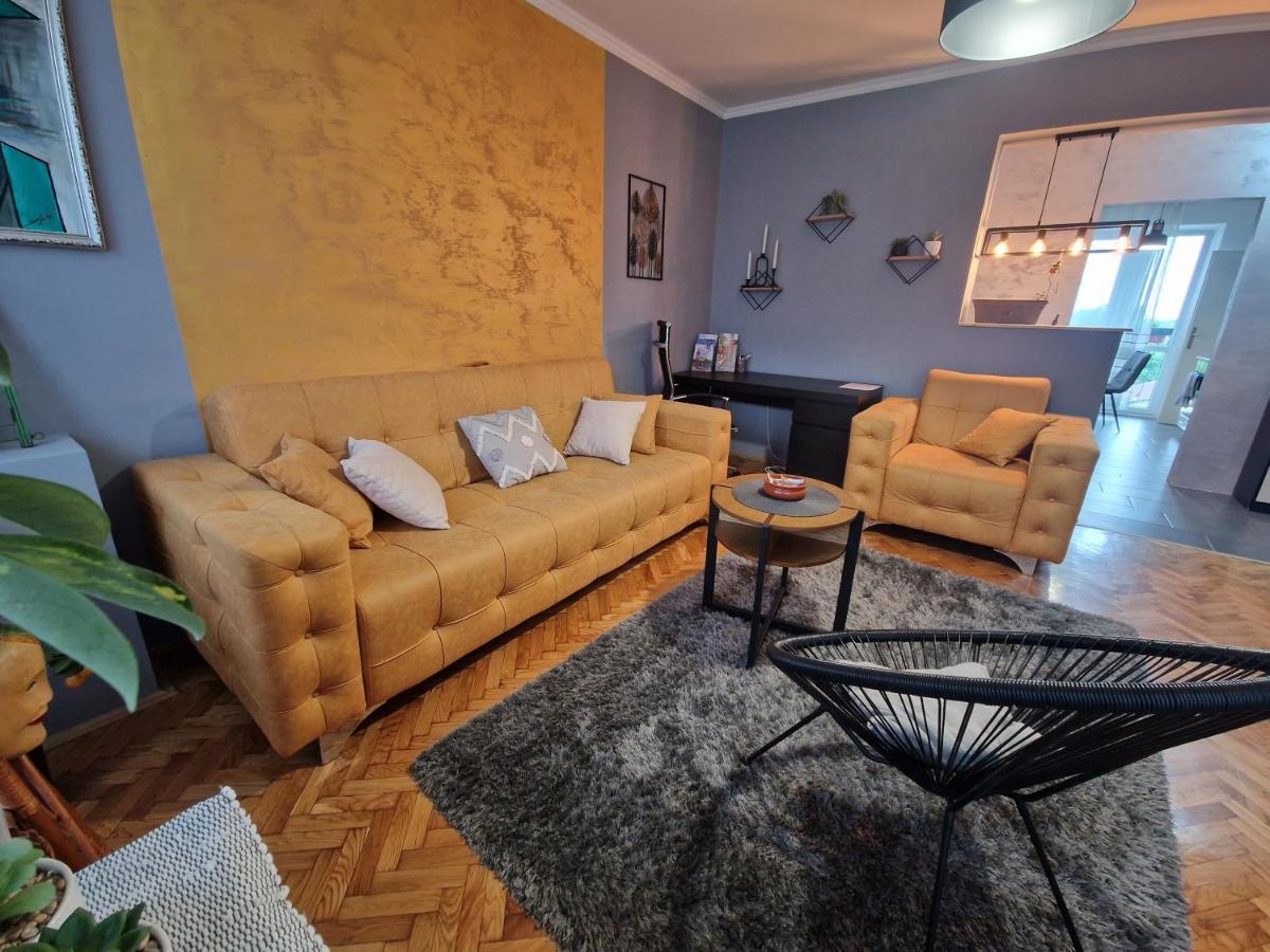 Aparmani Djuric Apartment Суботица Екстериор снимка