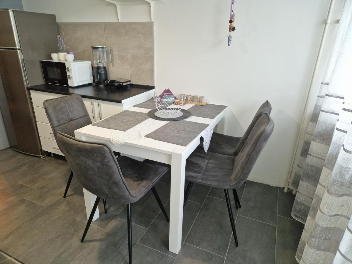 Aparmani Djuric Apartment Суботица Екстериор снимка