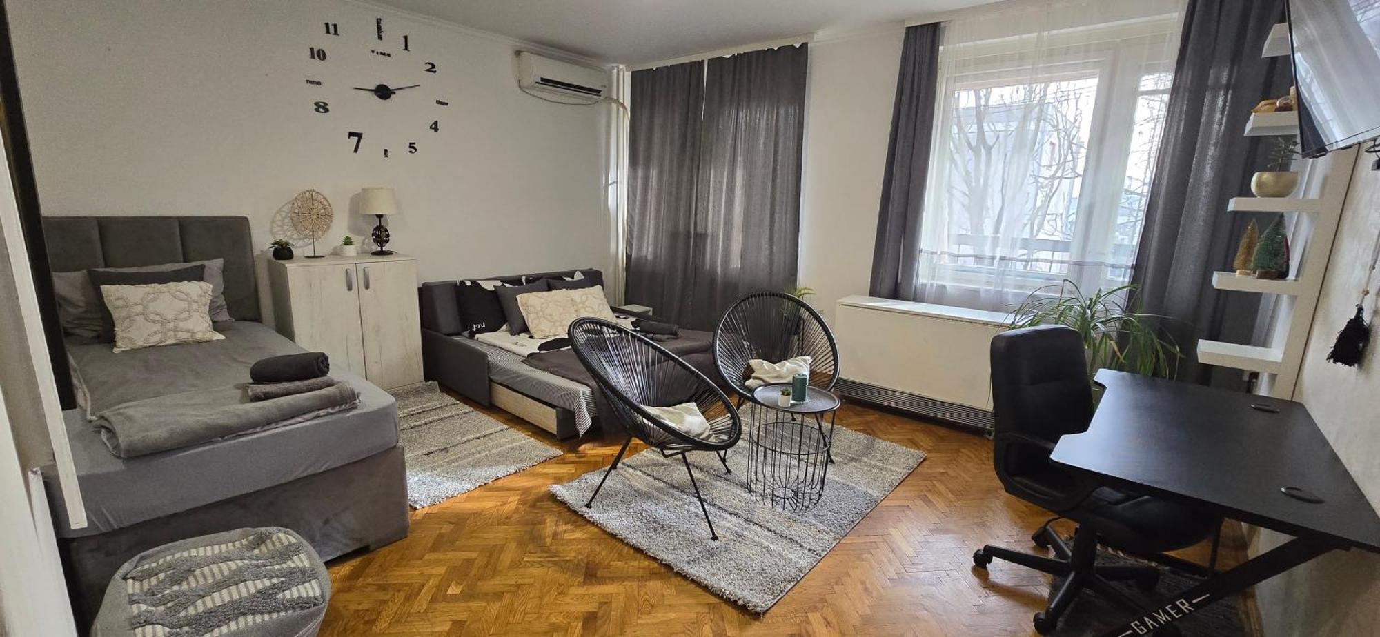 Aparmani Djuric Apartment Суботица Екстериор снимка